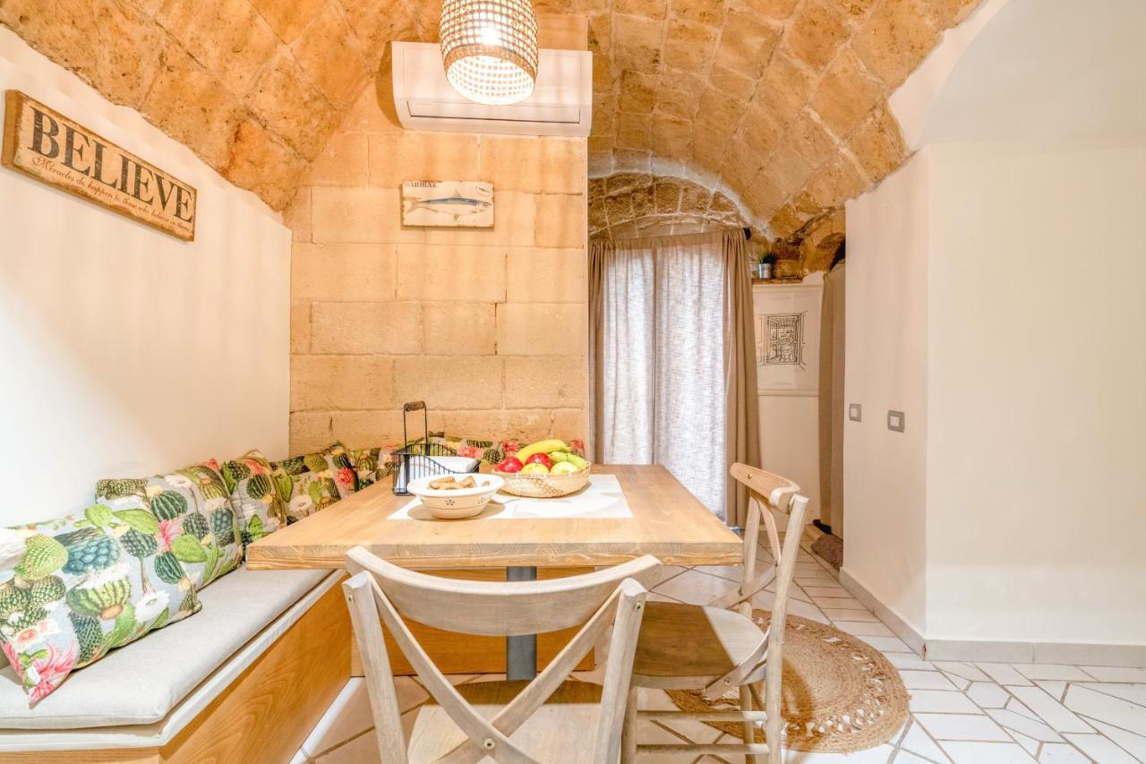 Cozy House In The Old City Bari Luaran gambar